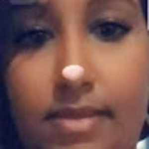 Meet your Posher, Mallelin